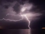 দেশের চার জেলায় বজ্রপাতে চার কৃষকের মৃত্যু