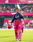আইপিএলে ২০০+ রান তাড়া এখন স্বাভাবিক, জয়ের হার ৫০%