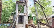 ৭৭ লাখ টাকার প্রকল্প ব্যর্থ, লবণাক্ত পানি পেলেন বাসিন্দারা