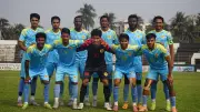 আবাহনীর জয় ও কিংসের ম্যাচ অচলাবস্থায় লিগ রোমাঞ্চ