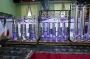 পুতিনের ঘোষণা: ইরানের সমৃদ্ধ ইউরেনিয়াম সংরক্ষণে প্রস্তুত রাশিয়া