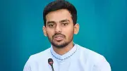তারেক রহমান ক্ষমতায় বসে গণতন্ত্র হত্যা করছেন: আসিফ মাহমুদ