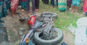 শার্শায় কাভার্ডভ্যান-মোটরসাইকেল সংঘর্ষে দুই যুবক নিহত