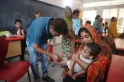 হামের টিকা বাদ পড়া শিশু শনাক্তে বিশেষ অভিযান চলছে
