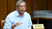 জুলাই থেকে বাংলা কিউআর কোডে লেনদেন বাধ্যতামূলক: গভর্নর