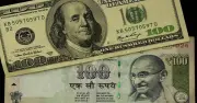 ডলারের বিপরীতে ভারতীয় রুপির নতুন রেকর্ড পতন
