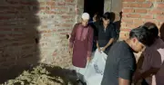 ফেনীতে নির্মাণাধীন ভবন থেকে গৃহবধূর মরদেহ উদ্ধার