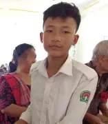 গাছ থেকে আম পাড়তে গিয়ে বিদ্যুৎস্পৃষ্ট হয়ে স্কুলছাত্রের মৃত্যু