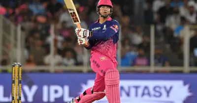 ১৫ বছর বয়সী ভাইভব সূর্যবংশীর লিস্ট এ ইতিহাসে দ্রুততম হাফ সেঞ্চুরি