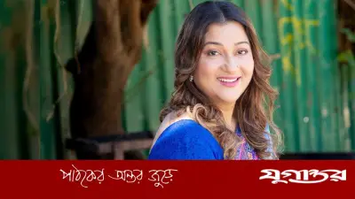 ভক্তদের কাছে দোয়া চাইলেন অভিনেত্রী দীপা খন্দকার