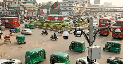 ঢাকার মোড়ে মোড়ে এআই ক্যামেরা, ট্রাফিক নিয়ন্ত্রণ থেকে অপরাধ দমনে নতুন দিগন্ত