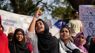 এআই দিয়ে মুসলিম নারীদের যৌন ইঙ্গিতপূর্ণ ছবি তৈরির ভয়াবহ প্রবণতা