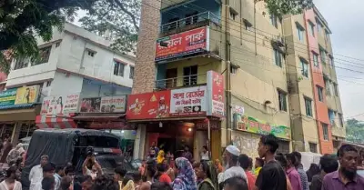 চট্টগ্রামের হোটেল থেকে দম্পতির লাশ উদ্ধার