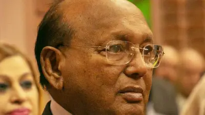 দীপেন দেওয়ানের পদত্যাগ: অসুস্থতা নাকি রাজনৈতিক চাপ