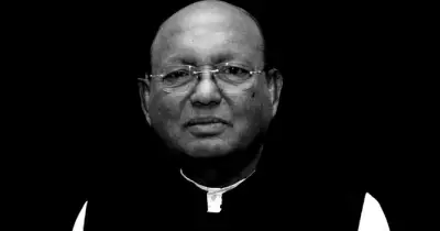 তোফায়েল আহমেদের মরদেহ স্কয়ার হাসপাতালে, মঙ্গলবার ভোলায় নেওয়া হবে