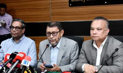 ডেঙ্গু চিকিৎসায় ৮০% ছাড়ের আহ্বান স্বাস্থ্যমন্ত্রীর