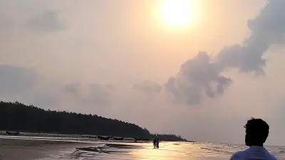 কুয়াকাটার ডাকে পঞ্চমবারের মতো ফিরে যাওয়া