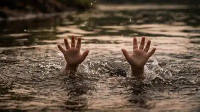 তিন জেলায় পানিতে ডুবে ৭ জনের মৃত্যু, দিল্লির হোটেল অগ্নিকাণ্ডে বাংলাদেশি নিহত