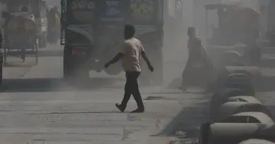 দূষণে বিশ্বের ১১তম স্থানে ঢাকা, বাতাসের মান 'মধ্যম'