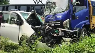 ট্রাক-ইজিবাইক সংঘর্ষে দুই শিশুসহ নিহত ৩