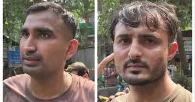দিল্লির অগ্নিকাণ্ডে সাধারণ মানুষের বীরত্ব: তোশক বিছিয়ে প্রাণ বাঁচালেন বাবা-ছেলে