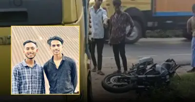 ফেনীতে ট্রাকের ধাক্কায় মোটরসাইকেল আরোহী দুই বন্ধু নিহত