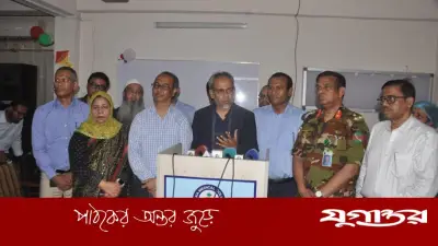 ঢাকা মেডিকেল পরিদর্শনে বিএনপির স্বাস্থ্য বিষয়ক সম্পাদক ডা. রফিক