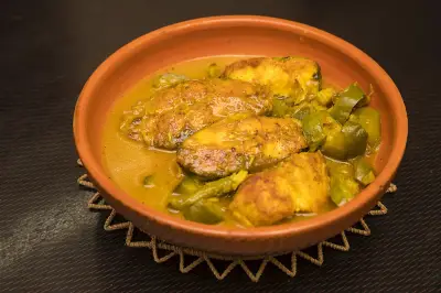বেগুন ও রুই মাছের ঝোল রেসিপি
