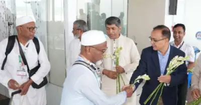 হজ শেষে দেশে ফিরেছেন ২৯ হাজার ৬৯৪ জন