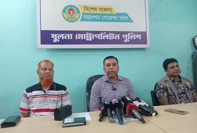 খুলনায় পুলিশের অভিযানে গ্রেপ্তার ৬২, শনাক্ত হচ্ছে ‘বি কোম্পানি’ চক্র
