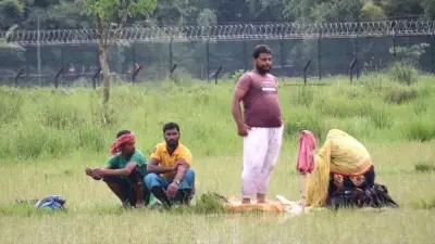 পঞ্চগড় সীমান্তে ৩৬ ঘণ্টা জিরো লাইনে আটকে থাকা নারী-শিশুসহ ১০ জন উদ্ধার