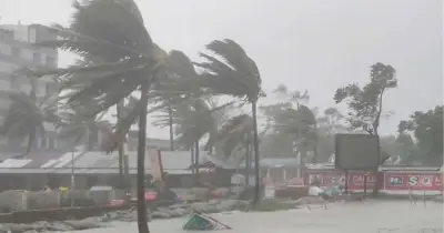 ১৮ জেলায় ঝড়ো হাওয়ার সতর্কবার্তা দিল আবহাওয়া অধিদফতর
