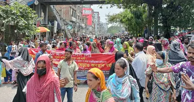 রামপুরায় টেক্সাস ড্রেসেস গার্মেন্টসের শ্রমিকদের বিক্ষোভ