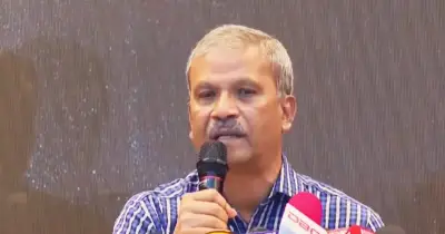 সংবিধান নিয়ে অতিকথন: আসিফ নজরুলের পর্যবেক্ষণ