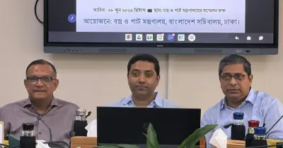 প্রাথমিক শিক্ষার্থীদের জন্য বিনামূল্যে ইউনিফর্ম ও ব্যাগ দিচ্ছে সরকার