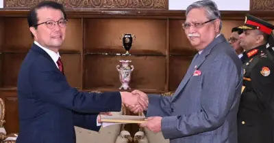 দক্ষিণ কোরিয়ার সাথে বাণিজ্য ও বিনিয়োগ বাড়ানোর আহ্বান রাষ্ট্রপতির