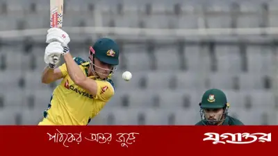 ১১ রানের ব্যবধানে ফের দুই উইকেট হারাল অস্ট্রেলিয়া