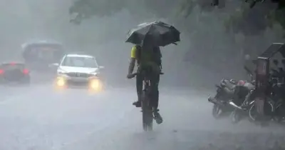 টানা ৫ দিন ভারী বর্ষণের পূর্বাভাস আবহাওয়া অধিদপ্তরের