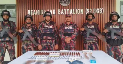 বড়লেখা সীমান্তে বিজিবির অভিযানে তিন পিস্তল ও বিস্ফোরক উদ্ধার