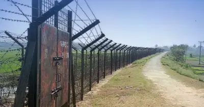 ২৩৬৯ জনকে ভারতে ফেরত পাঠিয়েছে বিএসএফ: স্বরাষ্ট্রমন্ত্রী