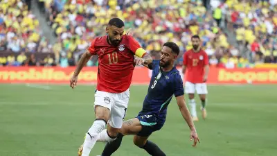হাল ফ্যাশন আইকন অ্যাওয়ার্ড পেলেন সেলিব্রিটি