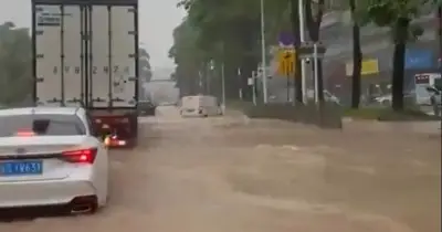 চীনে ভারী বর্ষণে বন্যা, ৩৭ হাজারের বেশি মানুষ সরানো