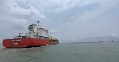 মাতারবাড়ি গভীর সমুদ্রবন্দরে ড্রেজিং শুরু করল চট্টগ্রাম বন্দর কর্তৃপক্ষ