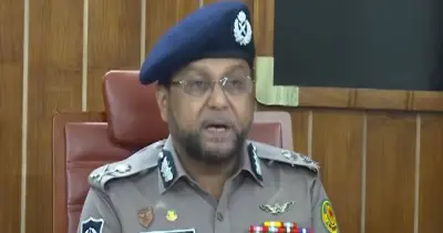 অস্ত্রধারীদের বিরুদ্ধে কঠোর ব্যবস্থা নেবে ডিএমপি