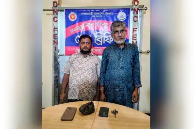 ফেনীতে ইয়াবা বড়িসহ তাঁতী দল নেতা গ্রেপ্তার