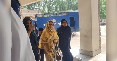 সাতক্ষীরায় হত্যা মামলায় সাবেক এমপি সেজুতি গ্রেপ্তার দেখানো
