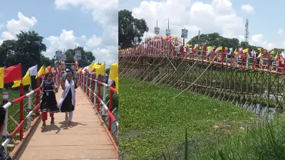 ঘন ঘন লোডশেডিংয়ে ক্ষুব্ধ তাঁতশিল্প মালিক-শ্রমিকরা রাস্তায়