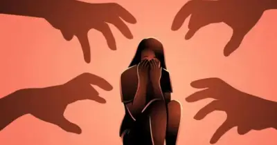 গফরগাঁওয়ে স্বামীর সামনে গৃহবধূকে ধর্ষণের অভিযোগ