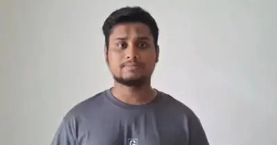 হাসনাত আব্দুল্লাহ লন্ডন সফর শেষে দেশে ফিরেছেন