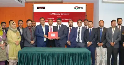 আইএফআইসি ব্যাংক ও ট্রান্সকম ইলেকট্রনিক্সের মধ্যে চুক্তি স্বাক্ষর